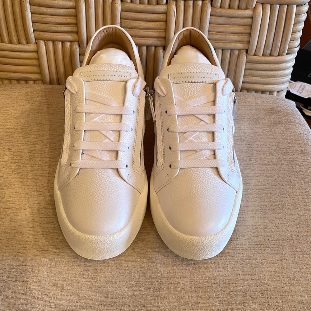Giuseppe Zanotti sneakers